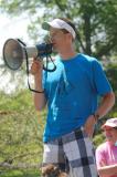 Frank gives a prerace thanks to the runners.jpg